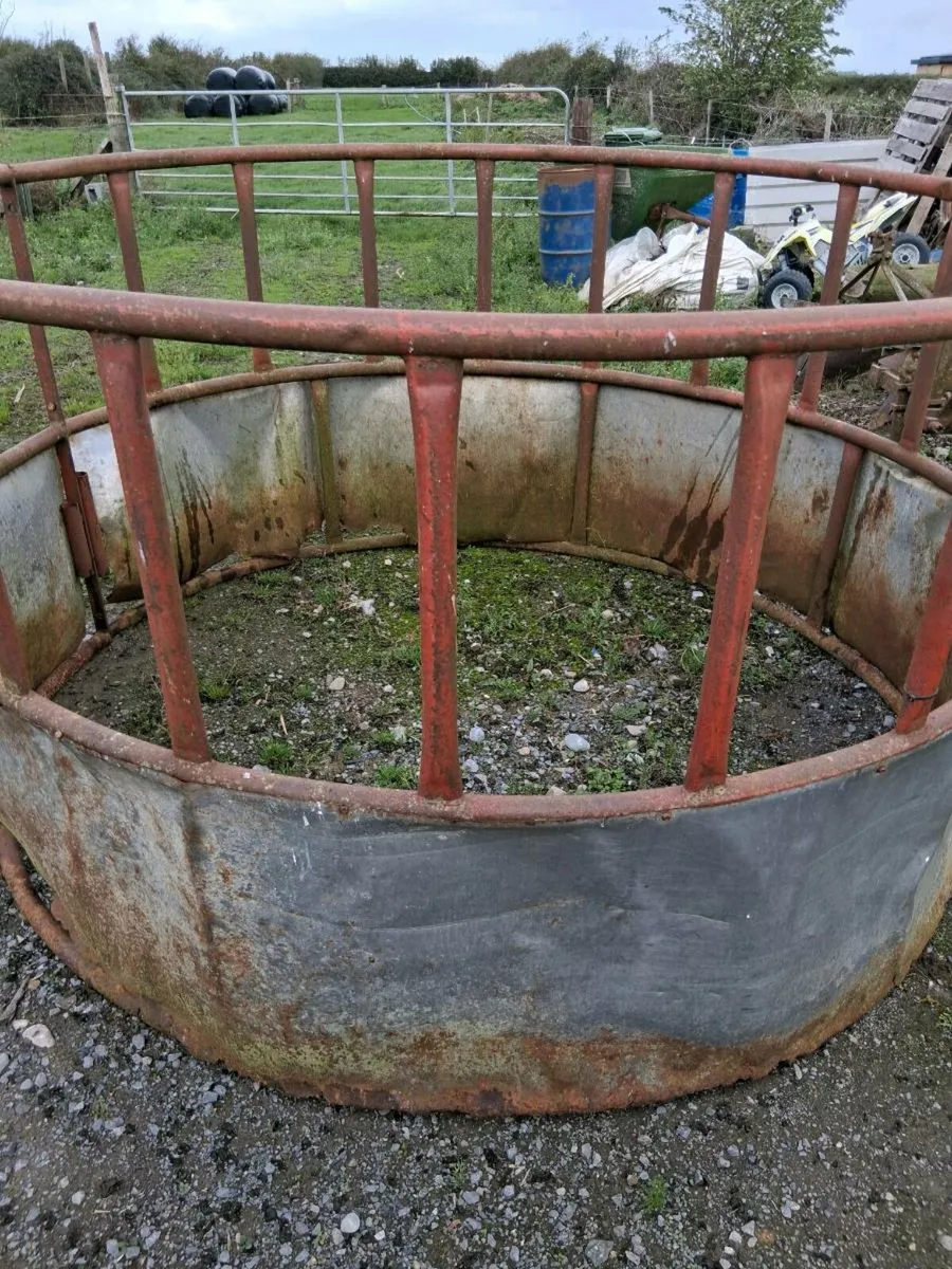 Cattle troughs /round feeder - Image 3