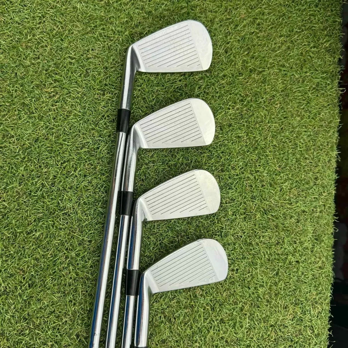 Mizuno Mp-33 Irons / 3-Pw / Dynamic Gold Stiff - Image 4