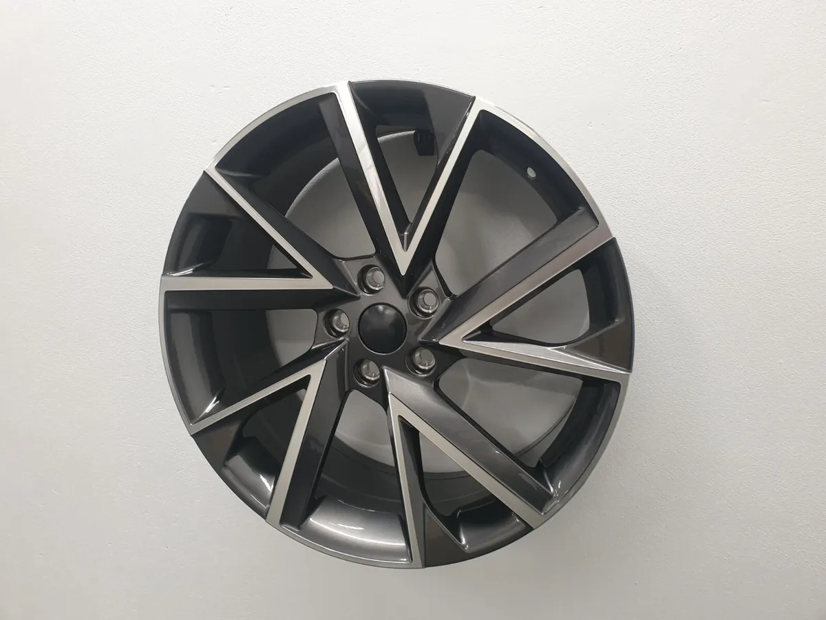 18" 19" Skoda Vega Style - Image 4