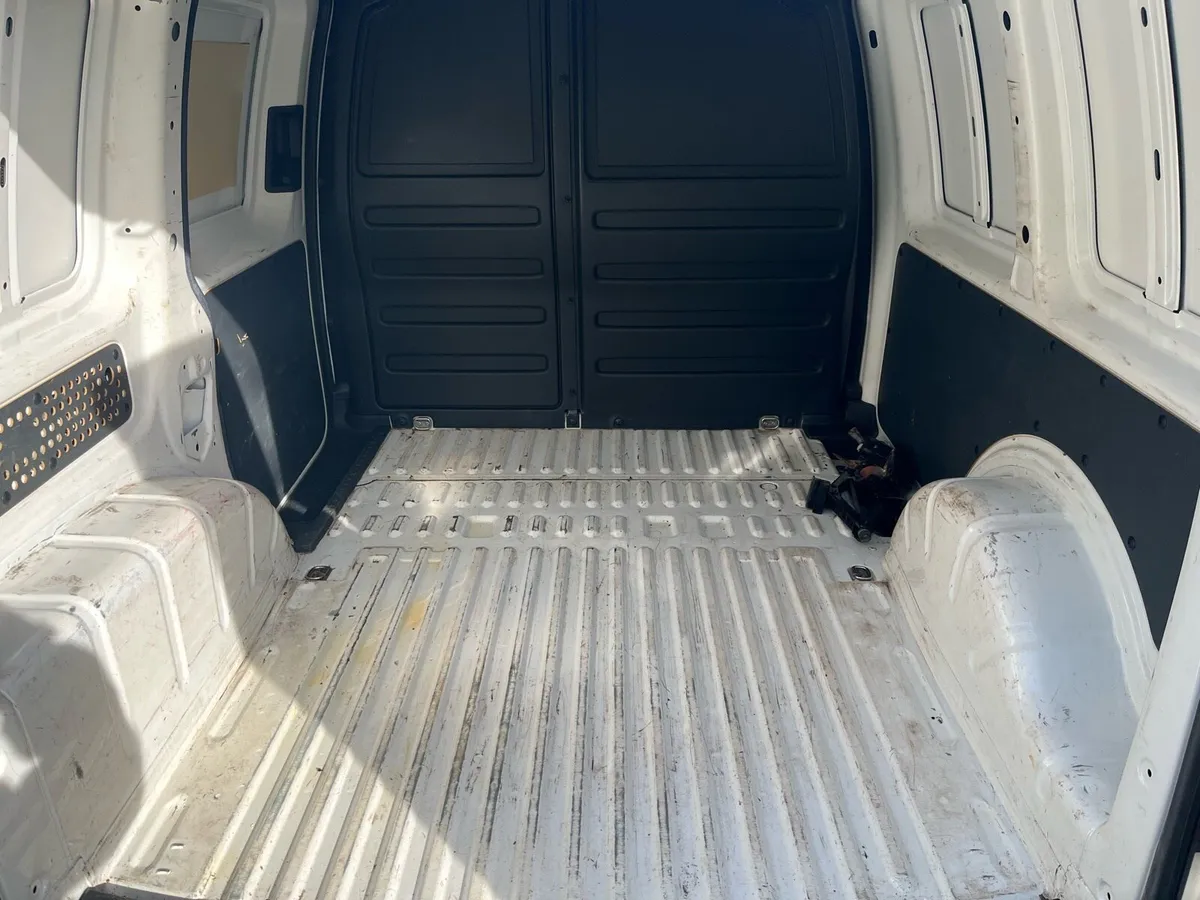 Caddy - Image 2