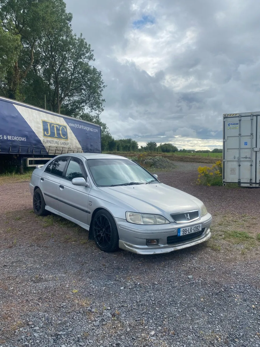 Honda accord - Image 1
