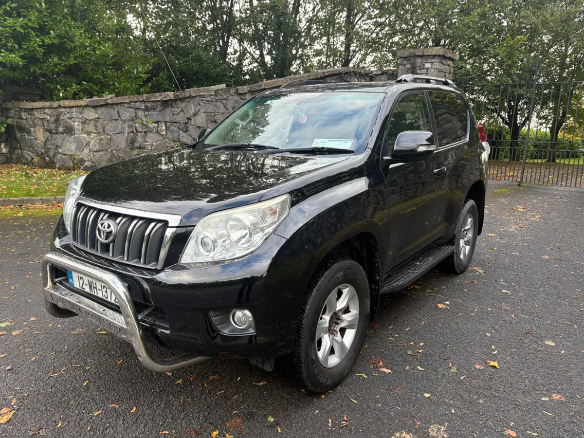Toyota Land Cruiser 2012 SWB 2.8 Manual - Image 3
