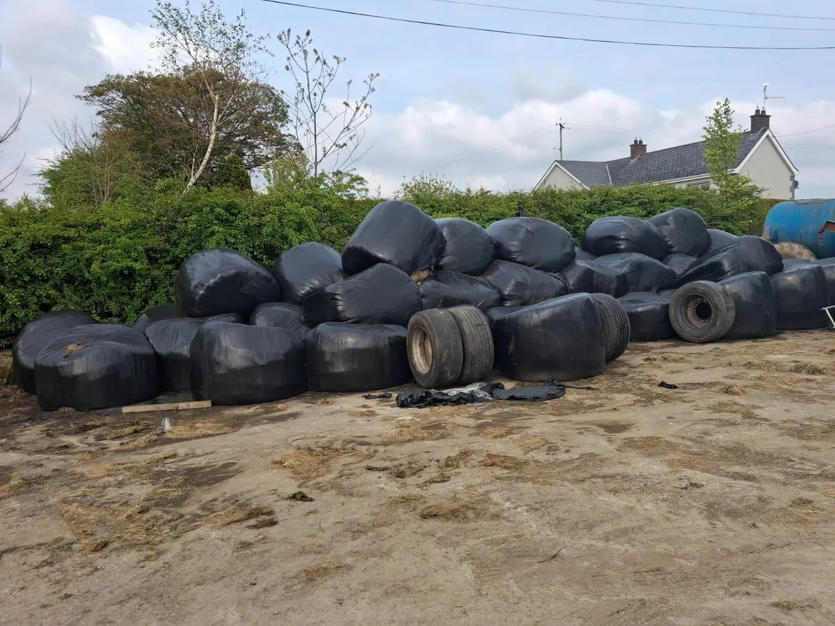 Round bales