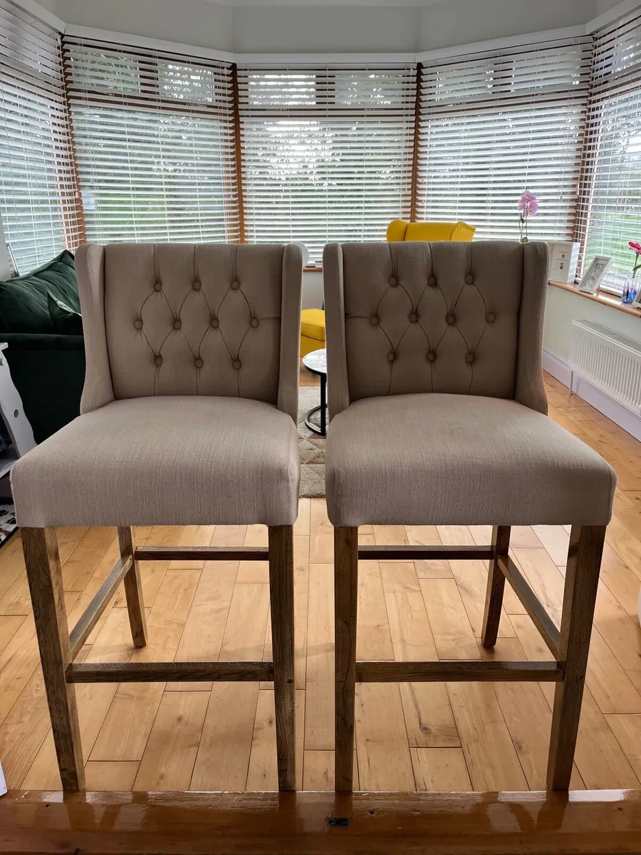 Luxury Stools - Image 2