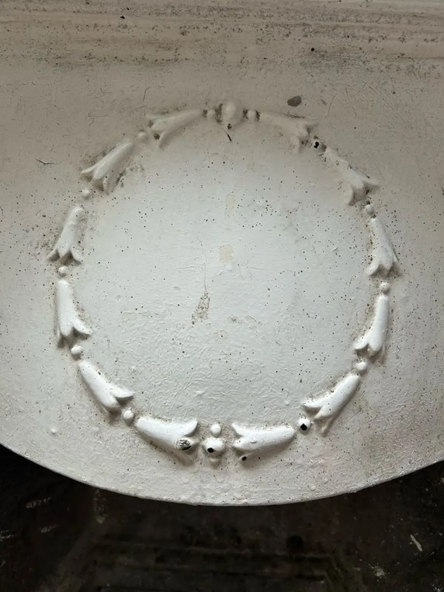 Cast Iron 1930s Fireplace with Tulip design - Image 2