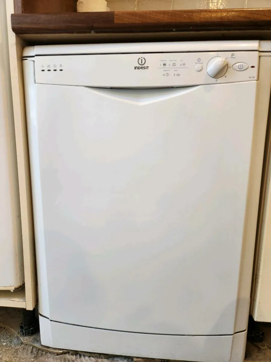 Dishwasher - Image 1