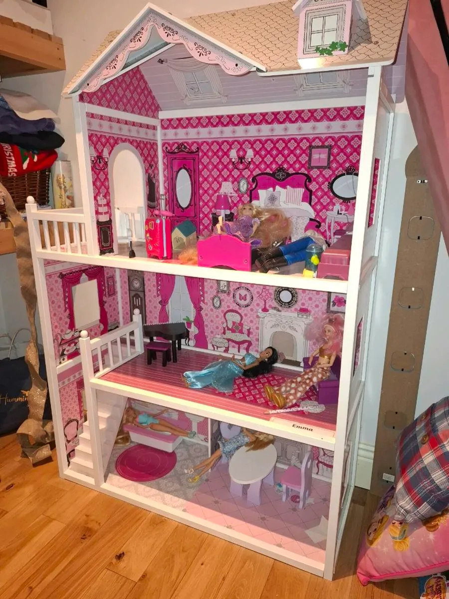 Dolls House