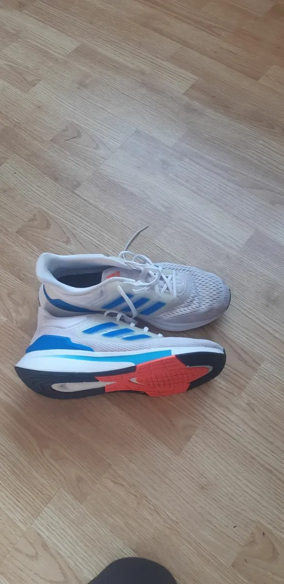 Men's Adidas Runners - Image 2