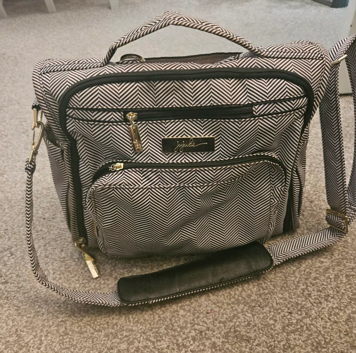 Jujube baby changing bag - Image 2