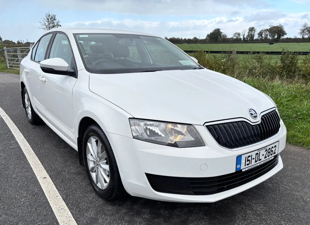 Skoda Octavia 1.6Tdi S 2015 - Image 1