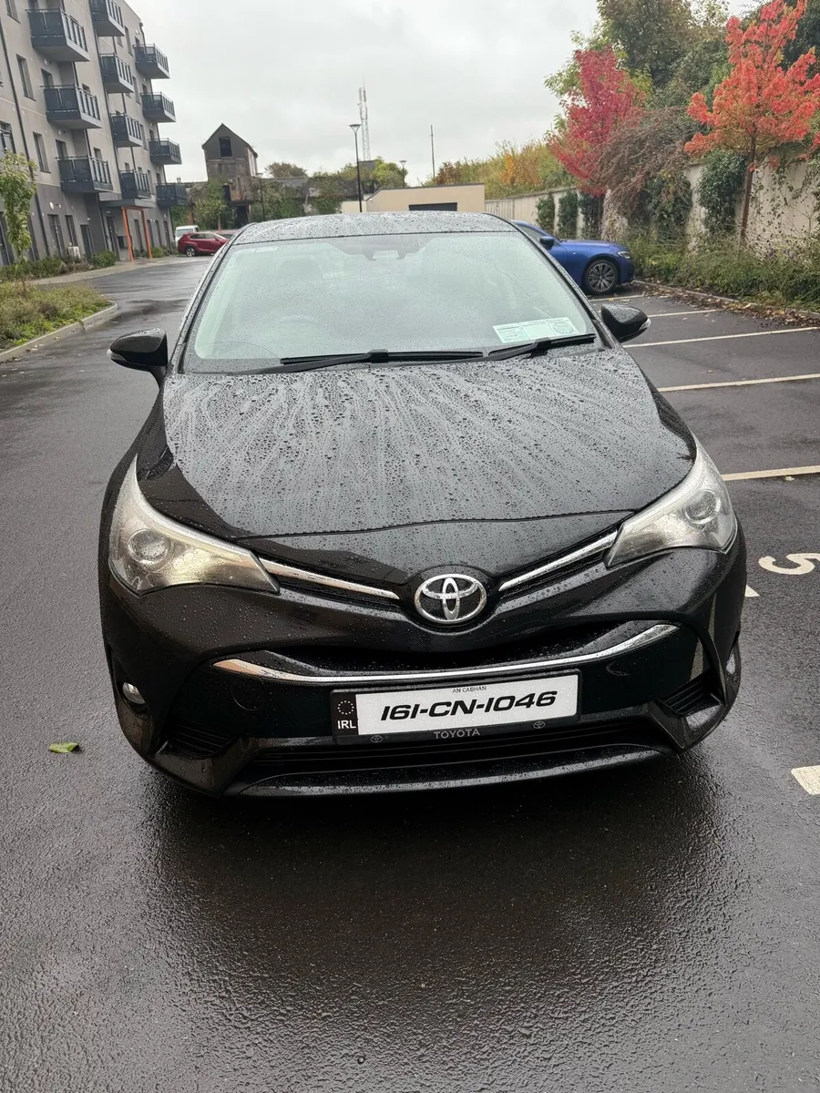 Toyota Avensis Luna 2.0 D4D 2016 - 101km - Image 1