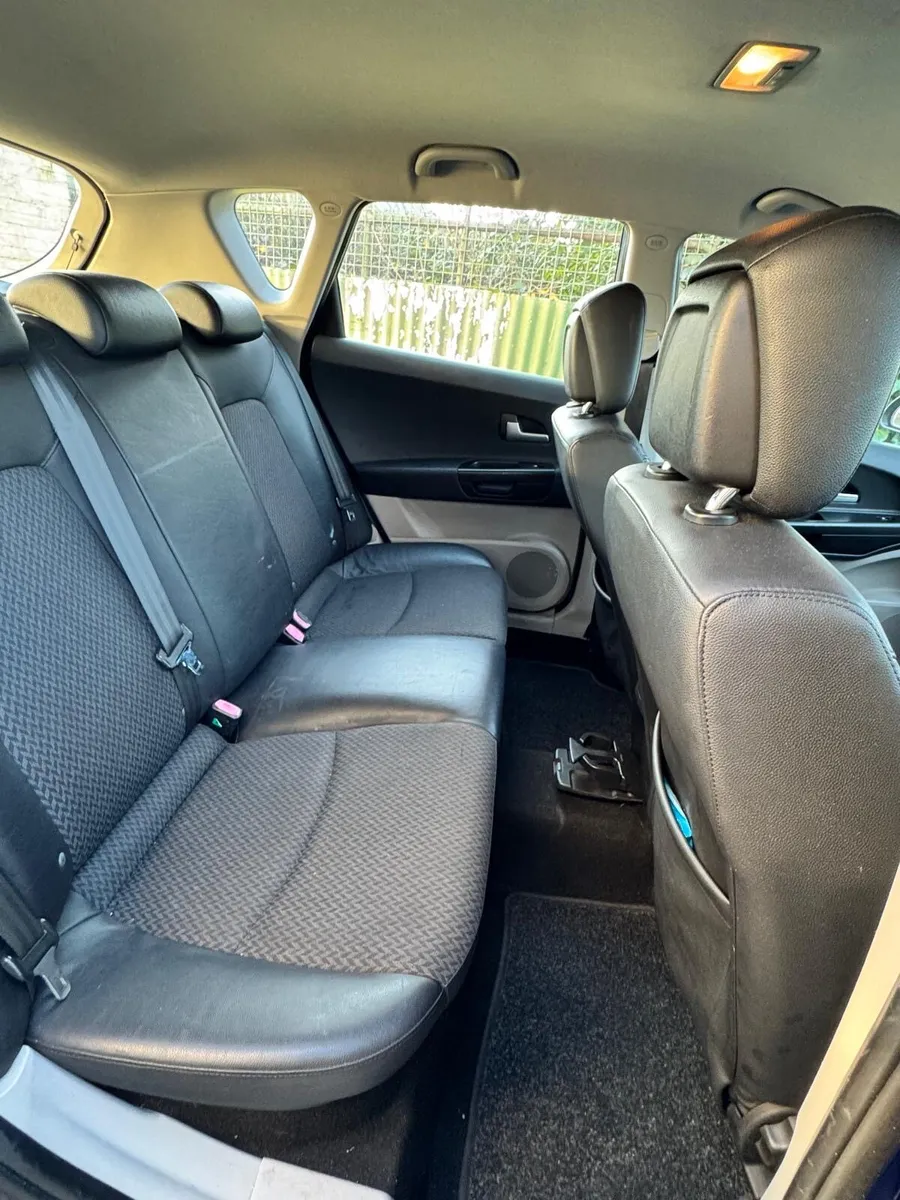 Kia Ceed 2009 1.6 crdi - Image 3
