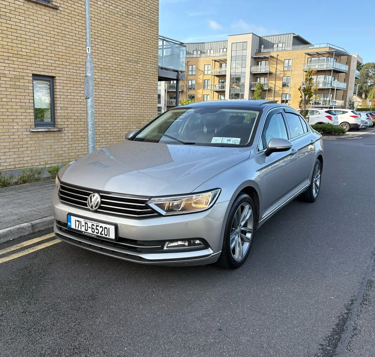 2017 Volkswagen GT passat - Image 1