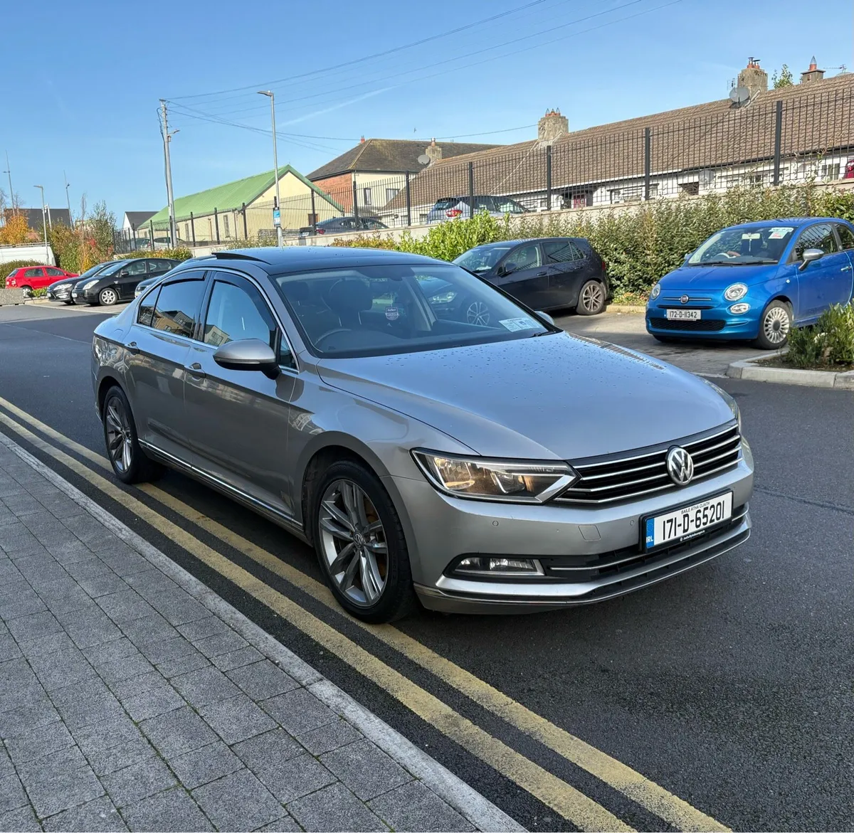 2017 Volkswagen GT passat - Image 2