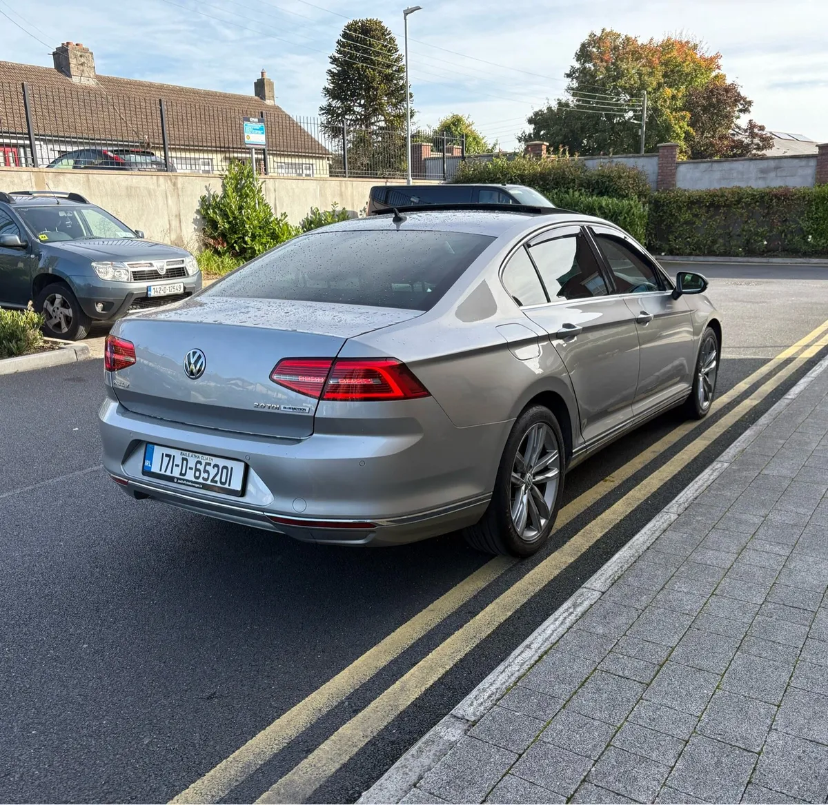 2017 Volkswagen GT passat - Image 3