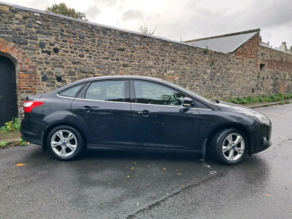 11 Ford Focus Saloon. NCT 08/26 Timing belt done - Image 2