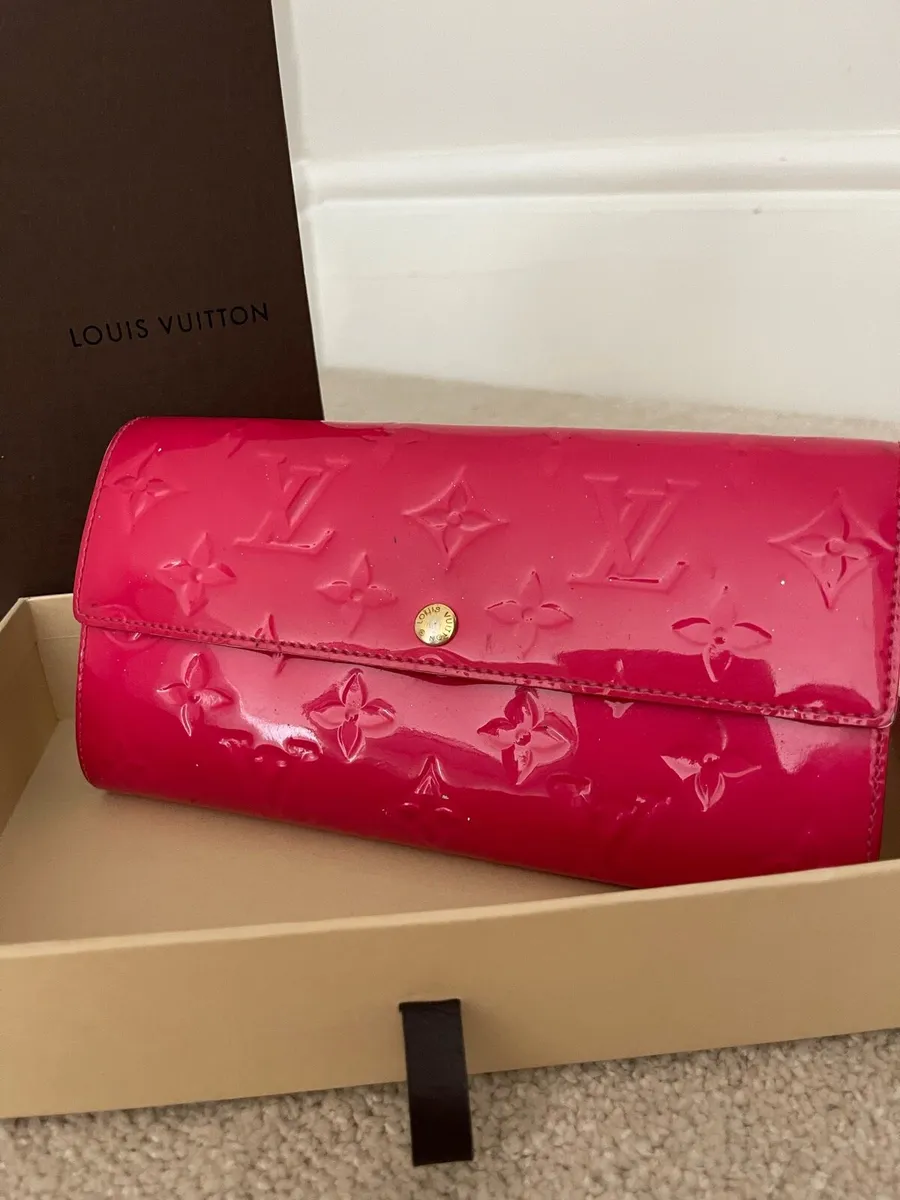Louis Vuitton Wallet - Image 2