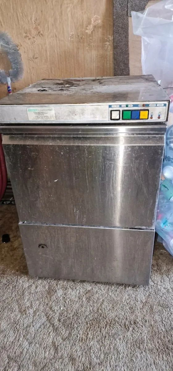 Glasswasher/Dishwasher