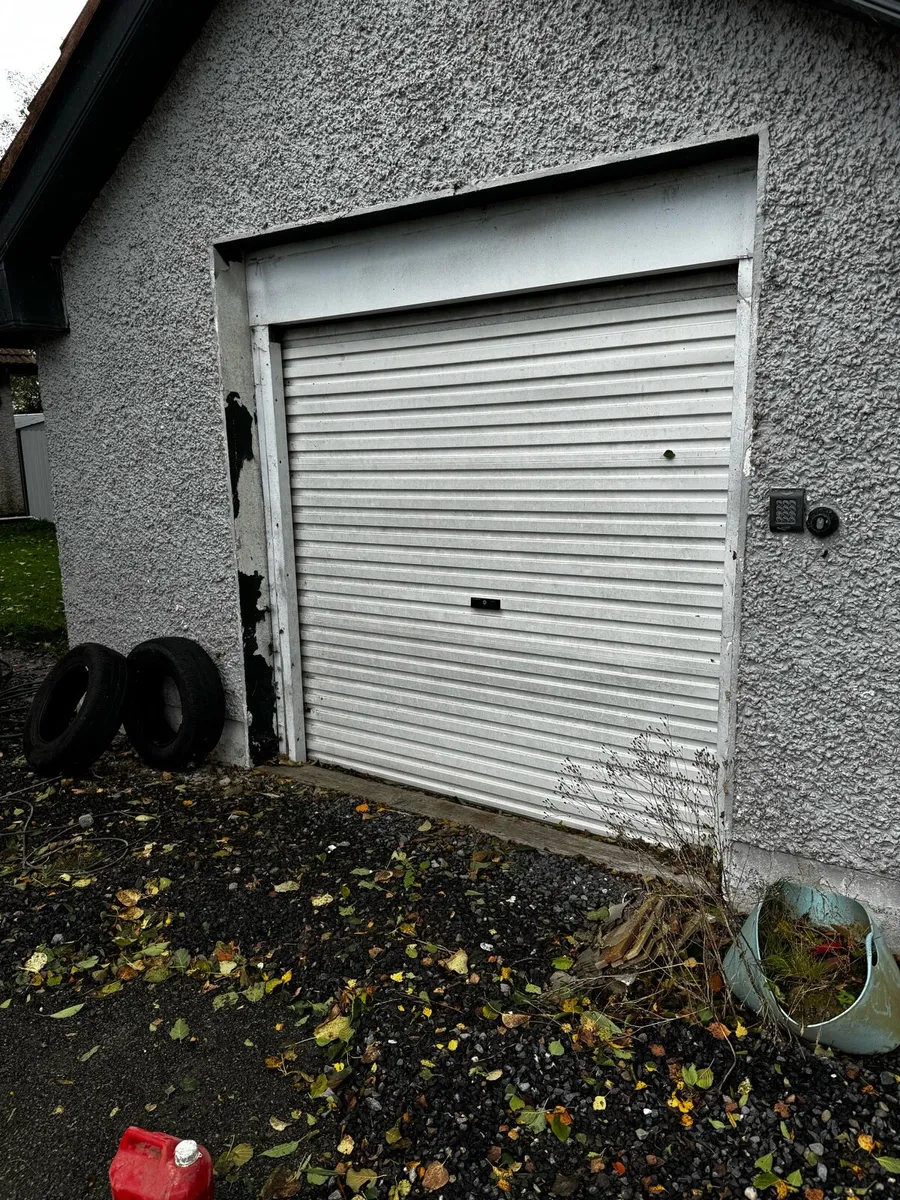 Roller door electric
