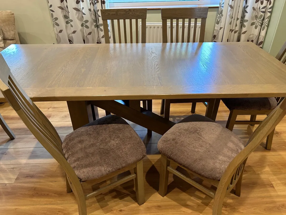 Dining table with  6 chairs - Image 2