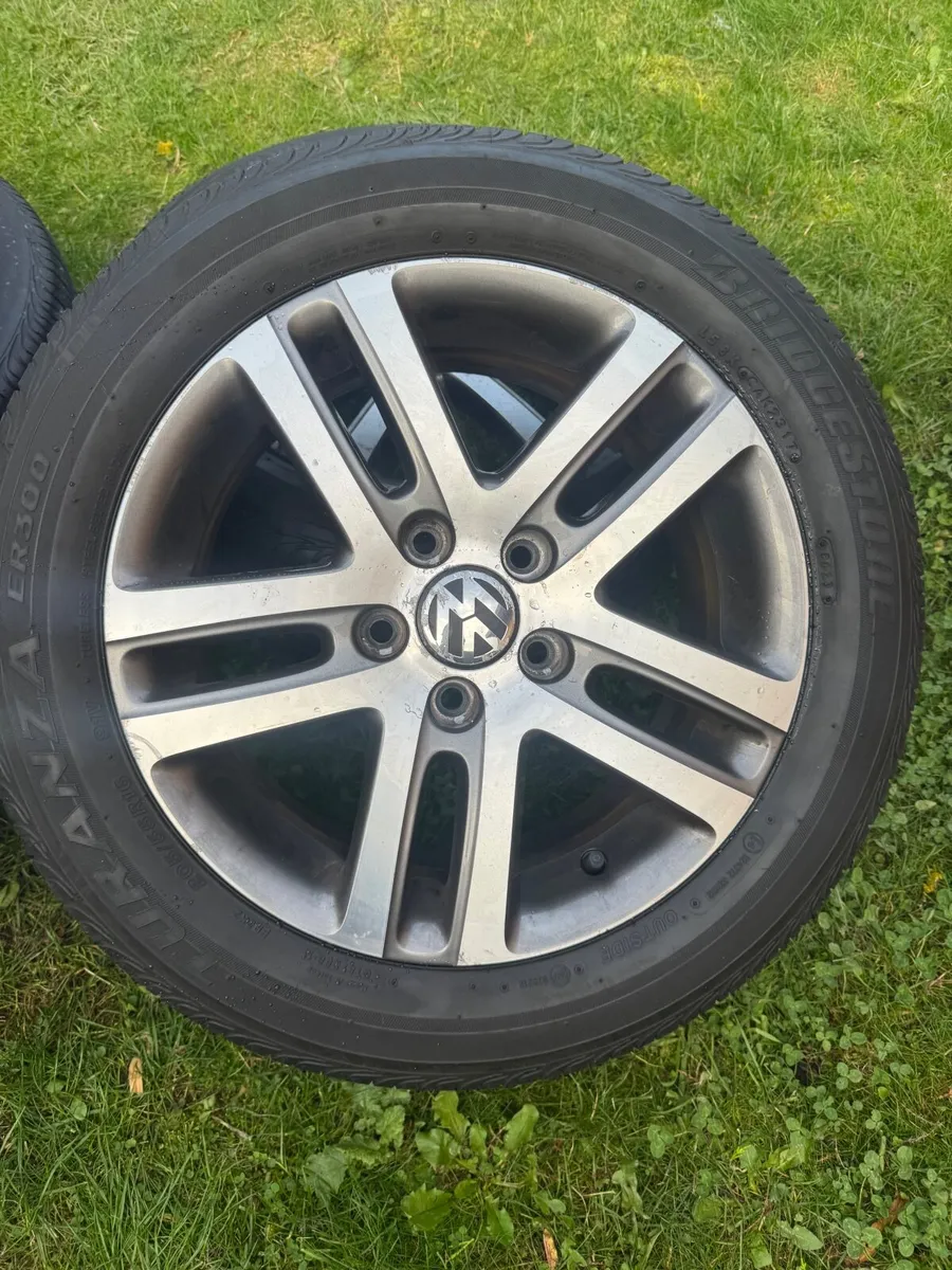 Vw R16 Alloys &wheels Brigestone Tyres - Image 4