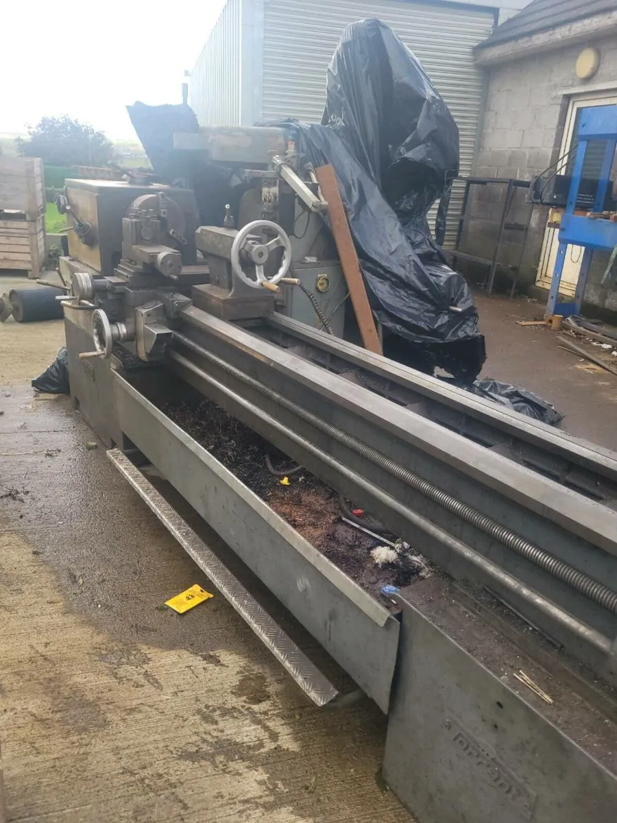 Lathe - Image 4