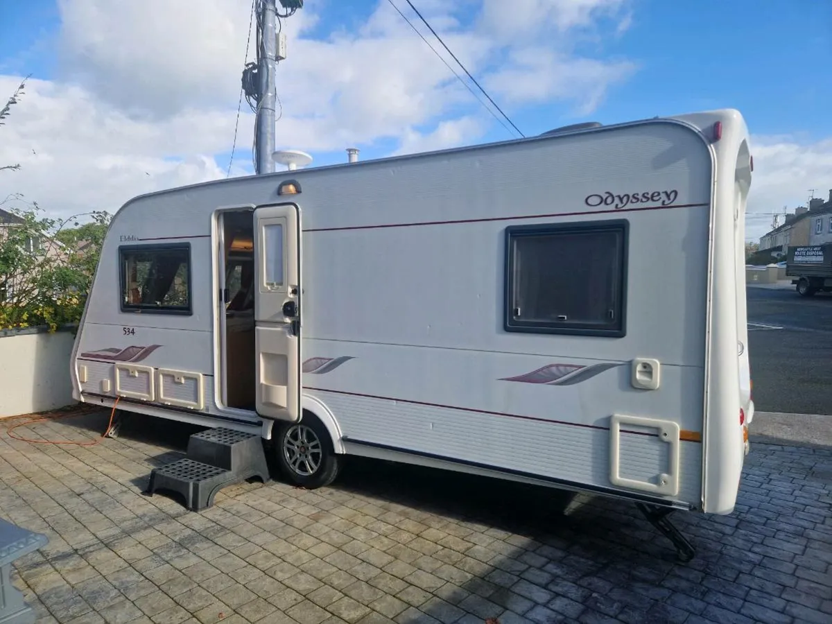 Caravan - Image 2
