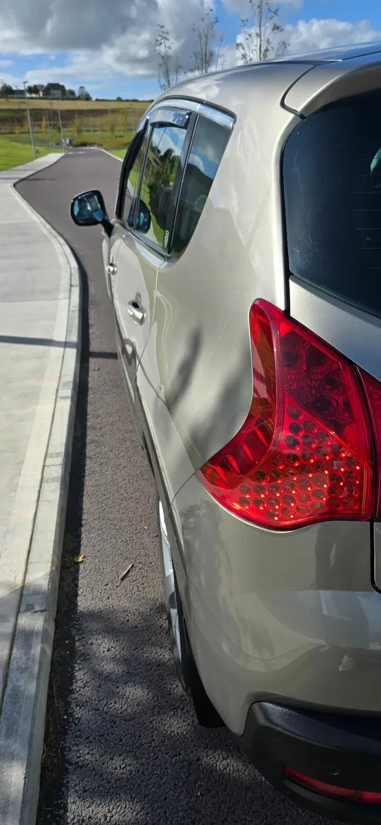 Peugeot 3008 2013 - Image 4