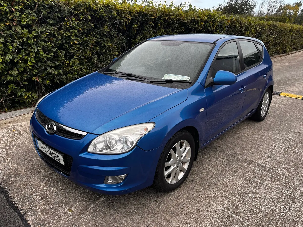 Hyundai i30 (Tax+Test) - Image 2