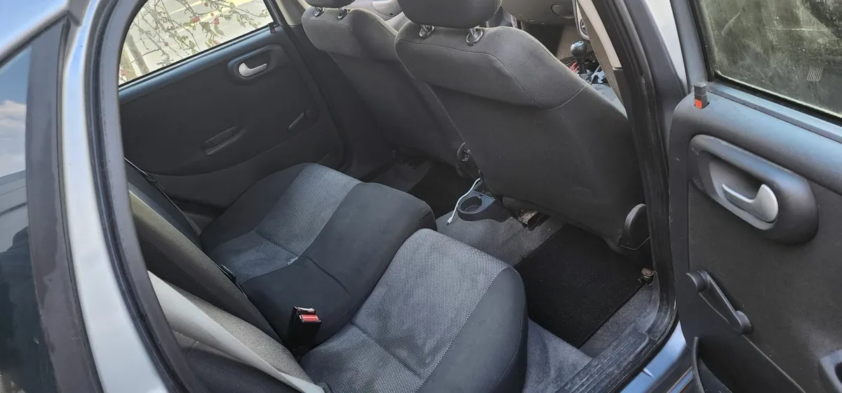 Opel Corsa 2006 - Image 2