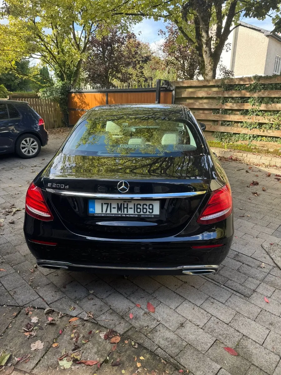 Mercedes-Benz E-Class 2017 - Image 3