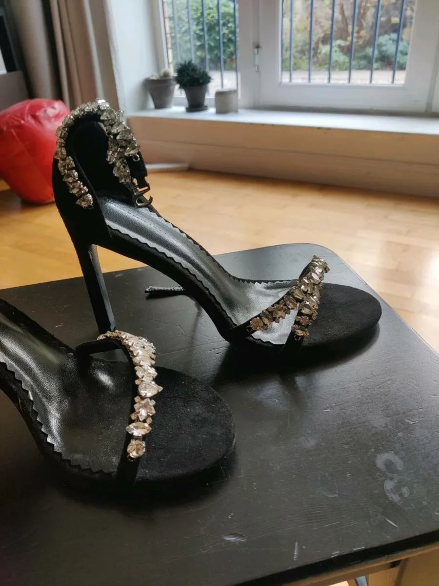 Stiletto size 6/38 - Image 2
