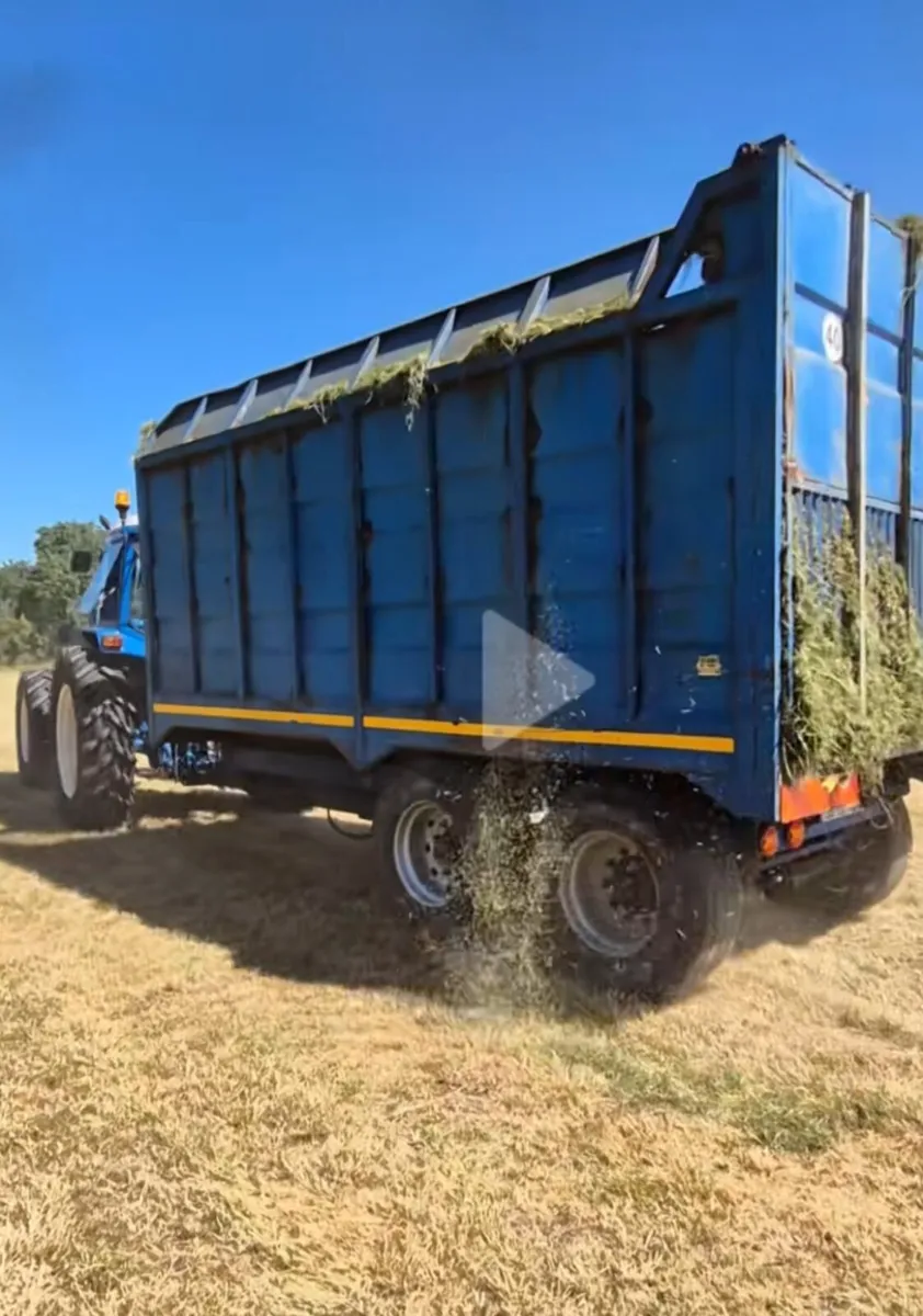 Sullivan 18ft silage trailer - Image 4