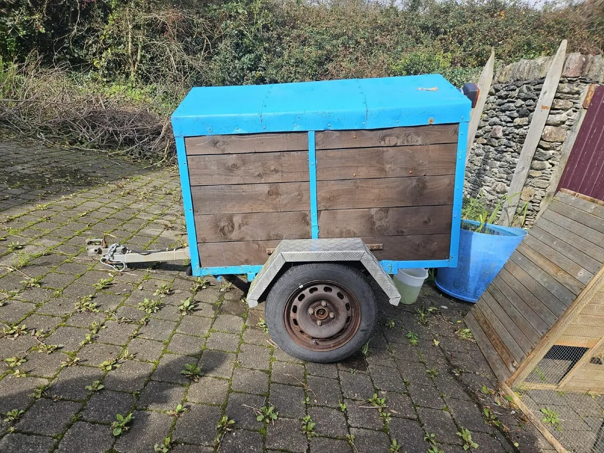 dog trailer - Image 1