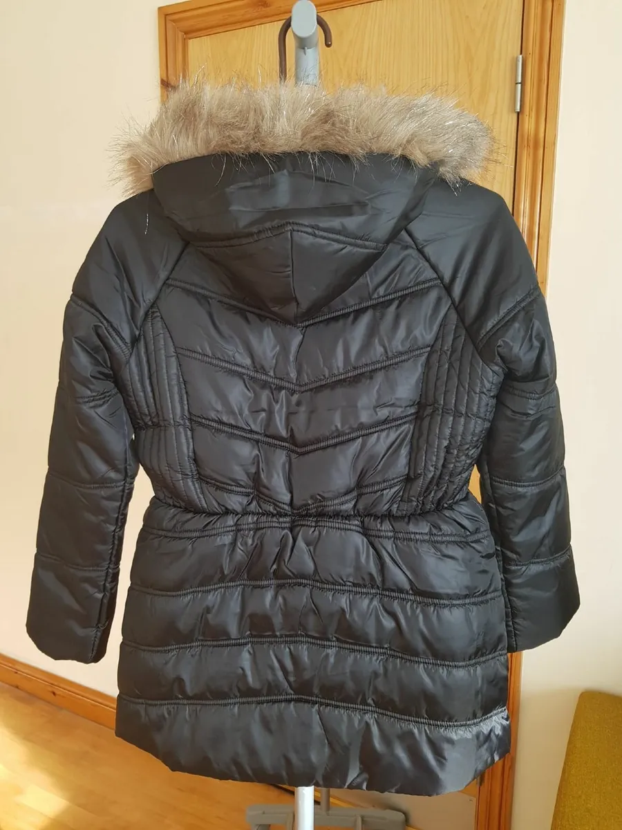 New Tommy Hilfiger girls coat 12/14 years - Image 3