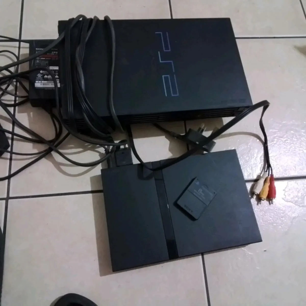 GAMES - Image 1