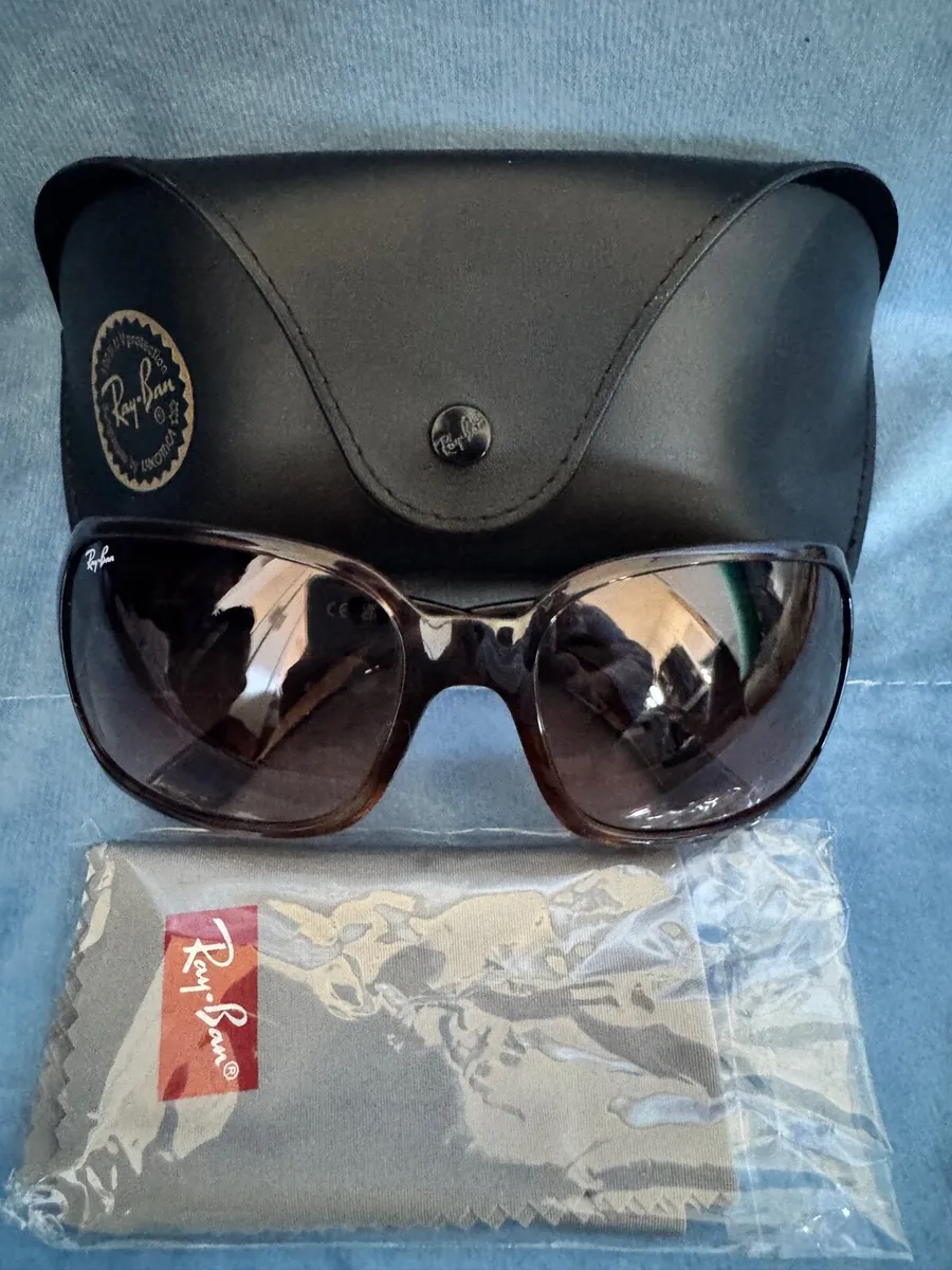 Ray-Ban Shades ( BRAND NEW) - Image 1