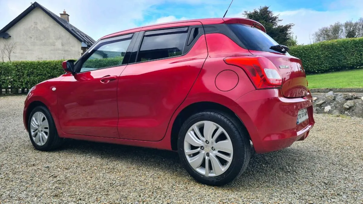 Suzuki Swift - Image 2