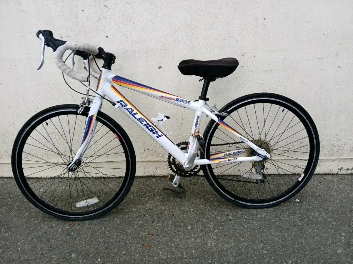 Racing Bicycle - Image 1
