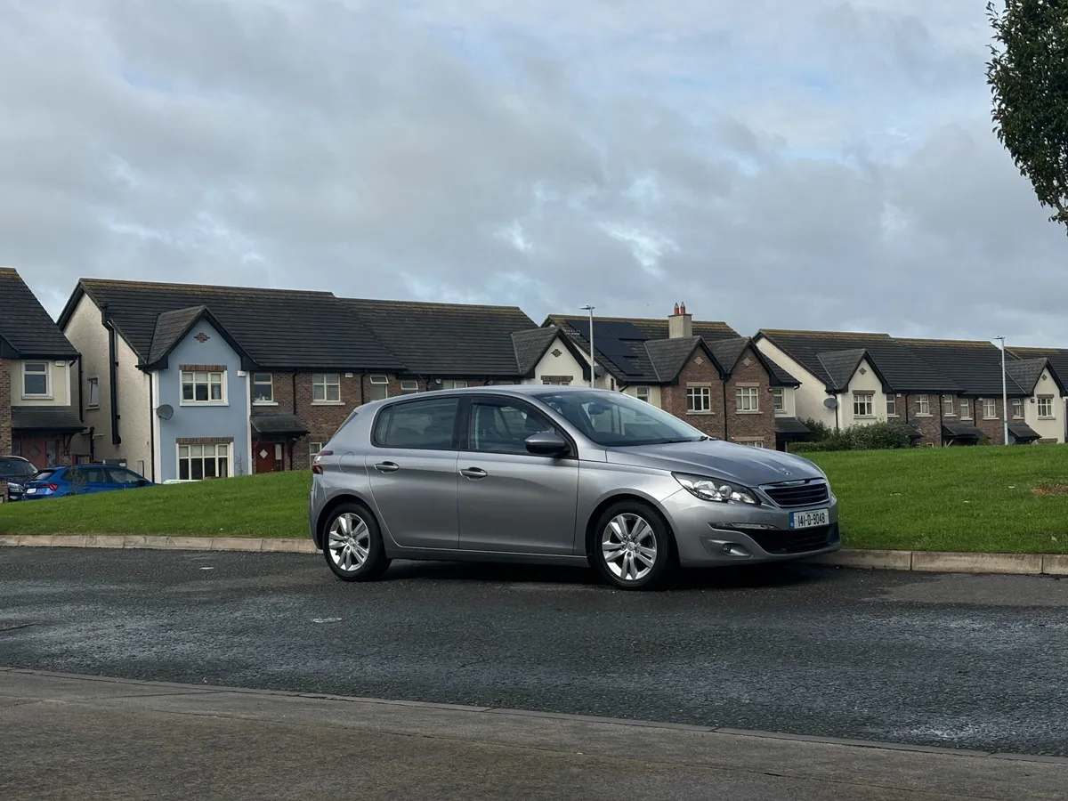 Peugeot 308 2014 - Image 1