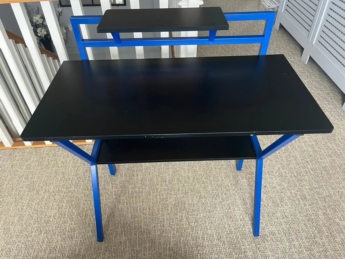Virtuoso Black & blue Gaming Desk - Image 2