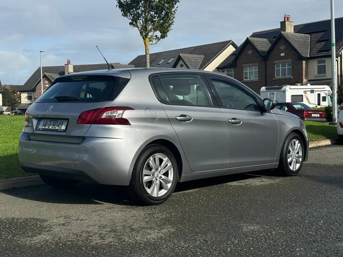 Peugeot 308 2014 - Image 4