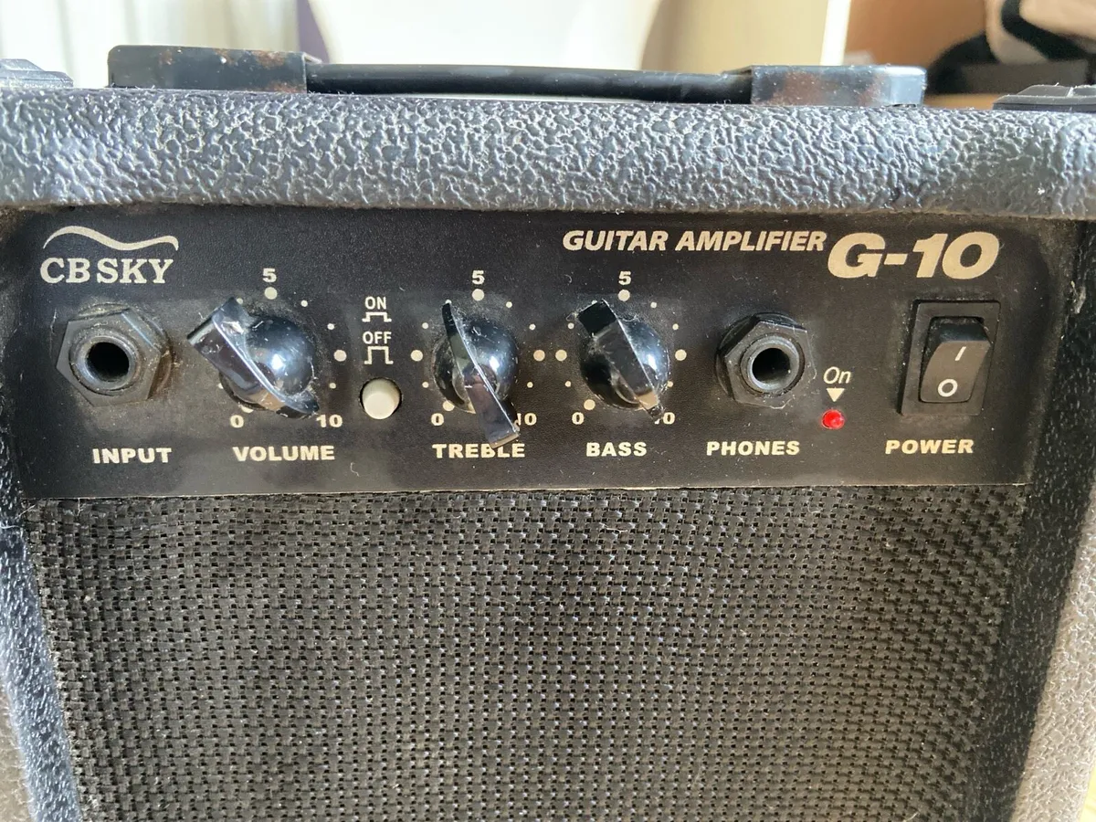 Amplifier For Sale - Image 2