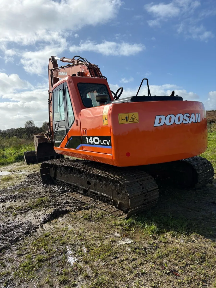 Doosan DX 140 LC - Image 2
