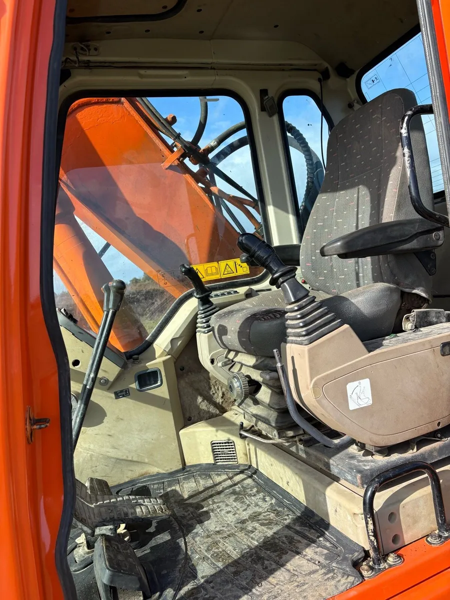 Doosan DX 140 LC - Image 4