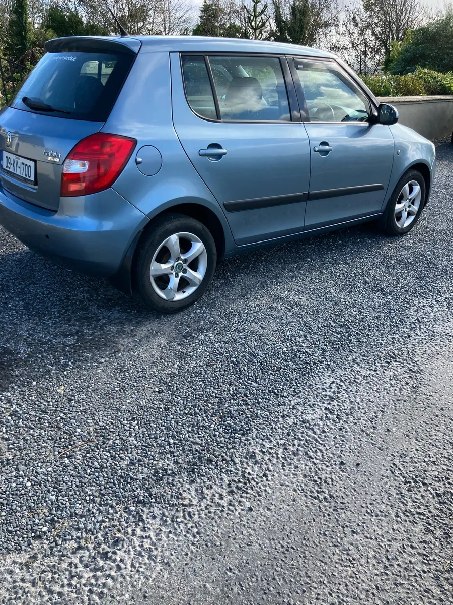 Car - Image 1