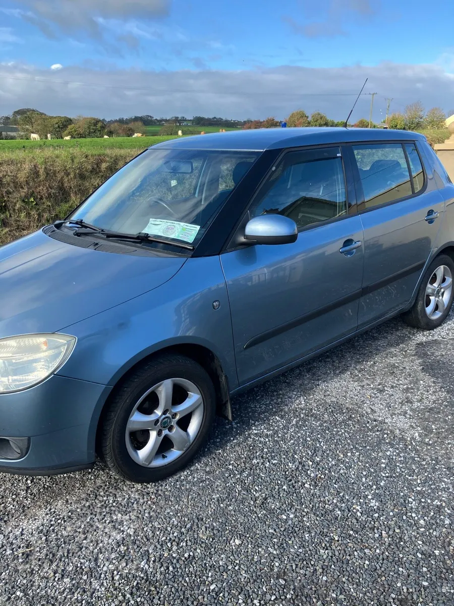 Car - Image 3