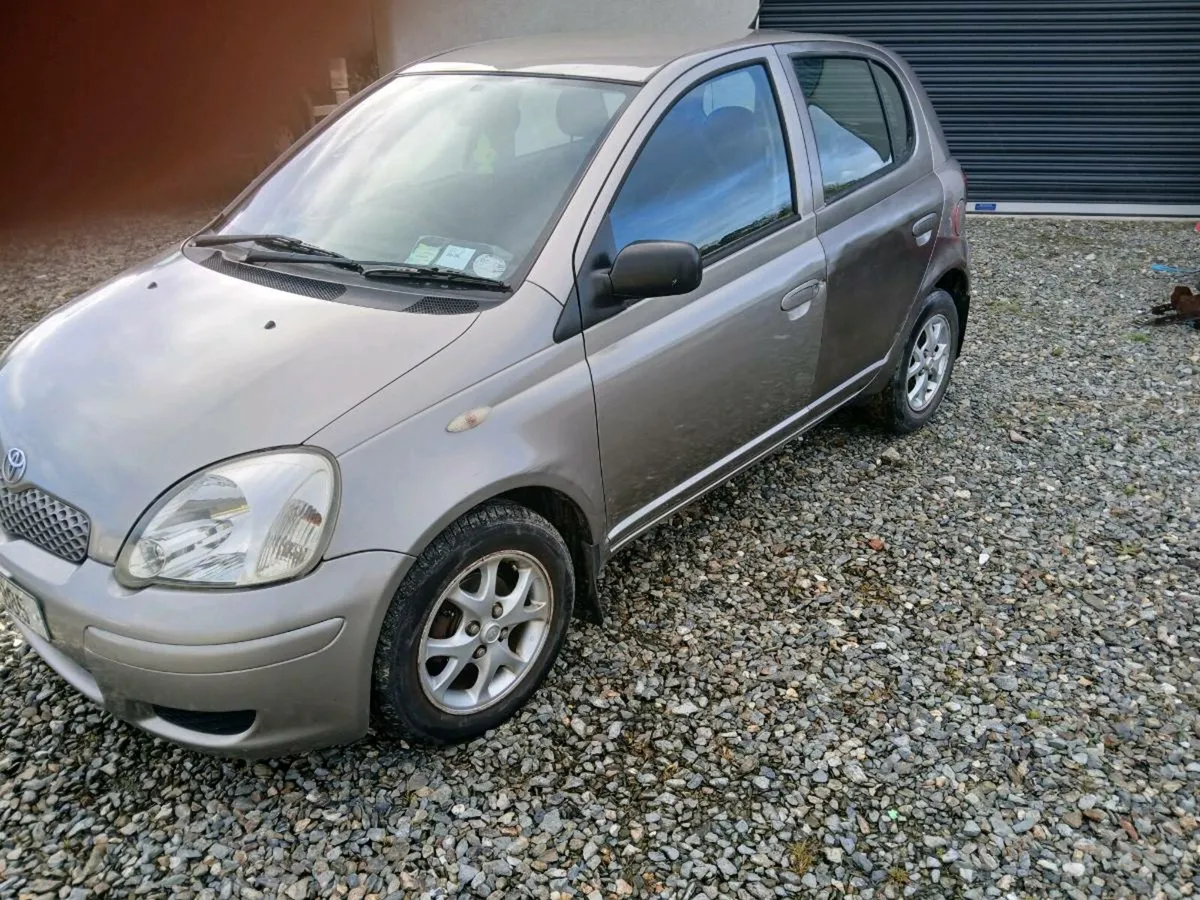 Toyota yaris nct 05/26 - Image 2