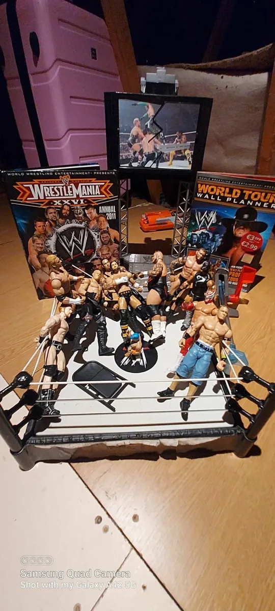 Toy's - Image 2