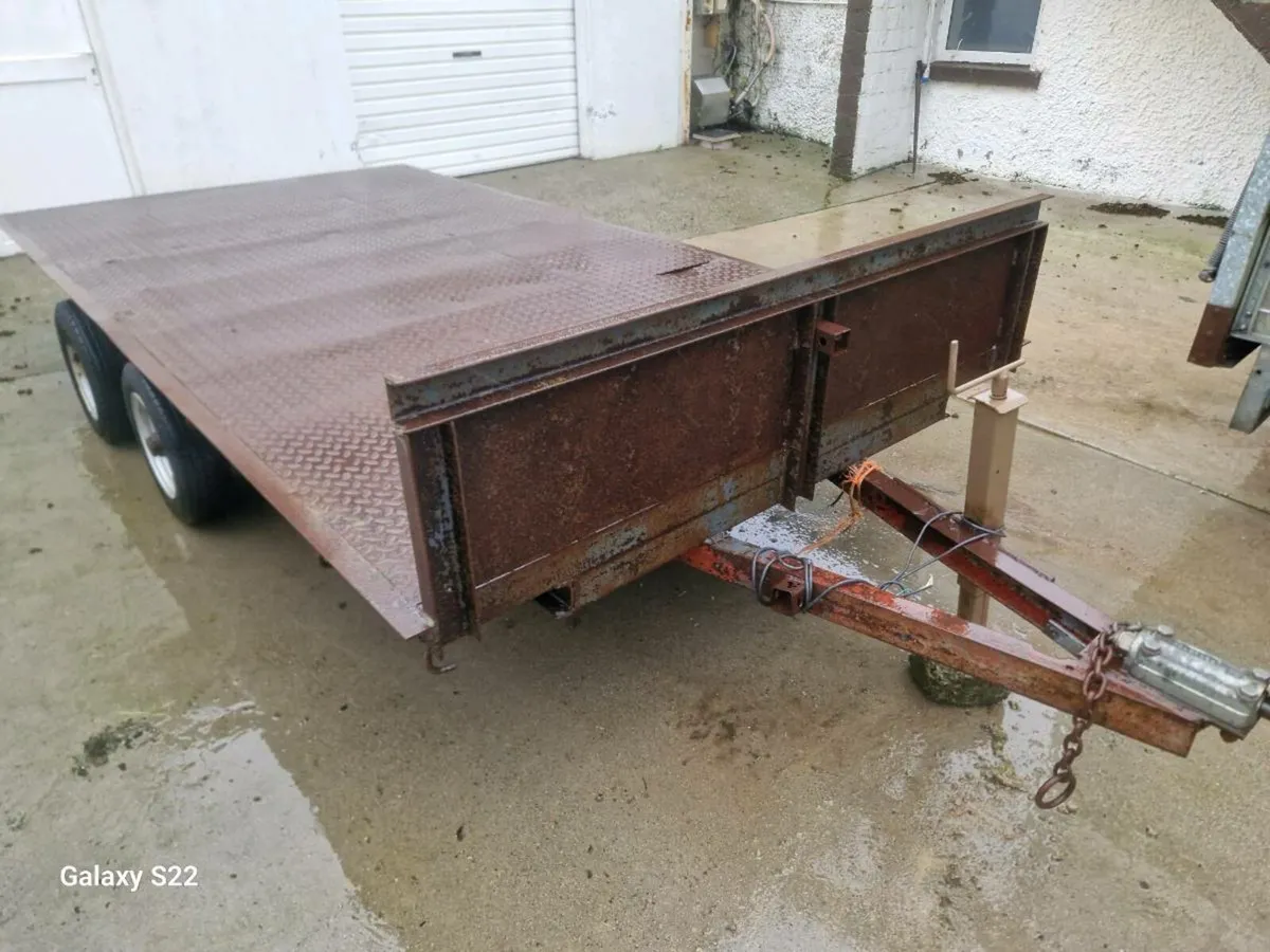 Flat body  trailer - Image 1